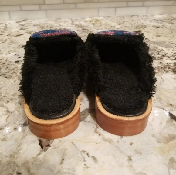 NEW FREE PEOPLE BUTTERFLY EFFECT MULE Loafer Leather sole faux fur 36 6 slip on - Picture 4 of 5